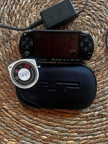 Psp 1004 usata con custodia - usata,